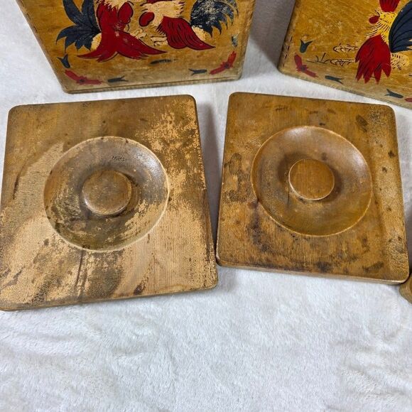 Fred Roberts Co. Hand Painted 4 Piece Roosters Wooden Nesting Canister Set Japan - Picture 7 of 10